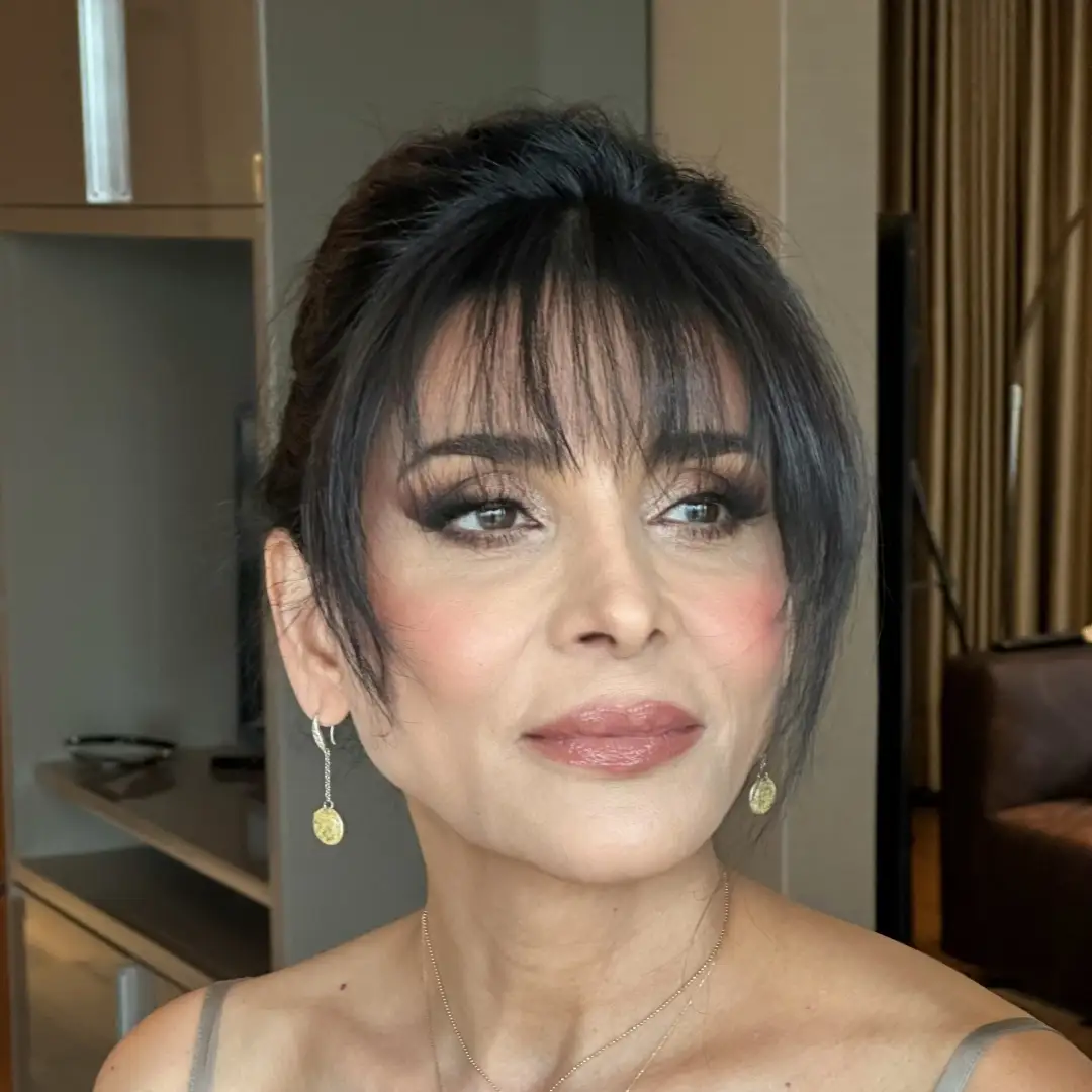 makeup-artist-for-over-50-years-after.webp