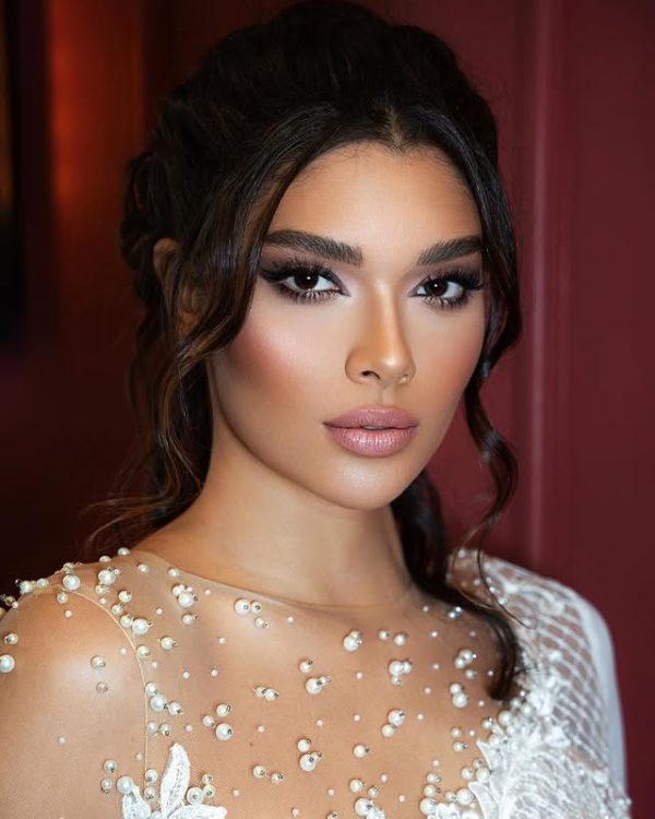 makeup artist near me